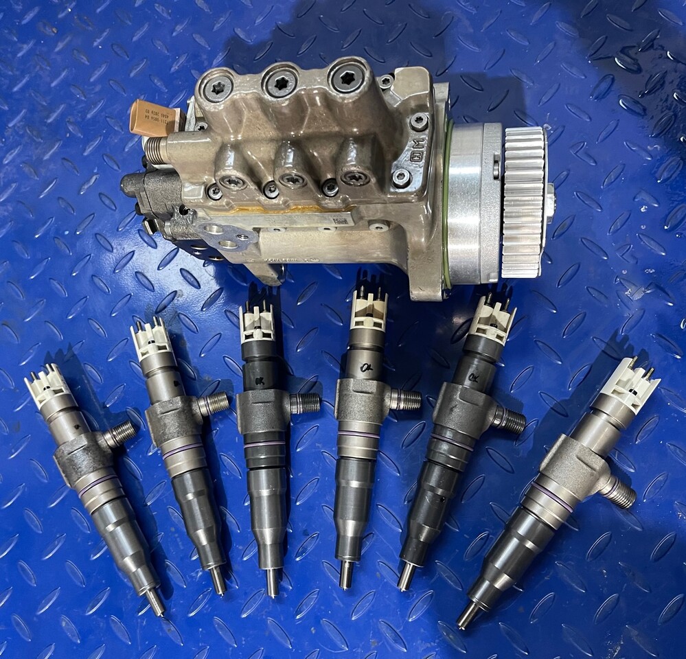 Pompe à carburant pour Camion Mercedes Arocs Atego OM936 Injection Pump A9340700701: photos 6