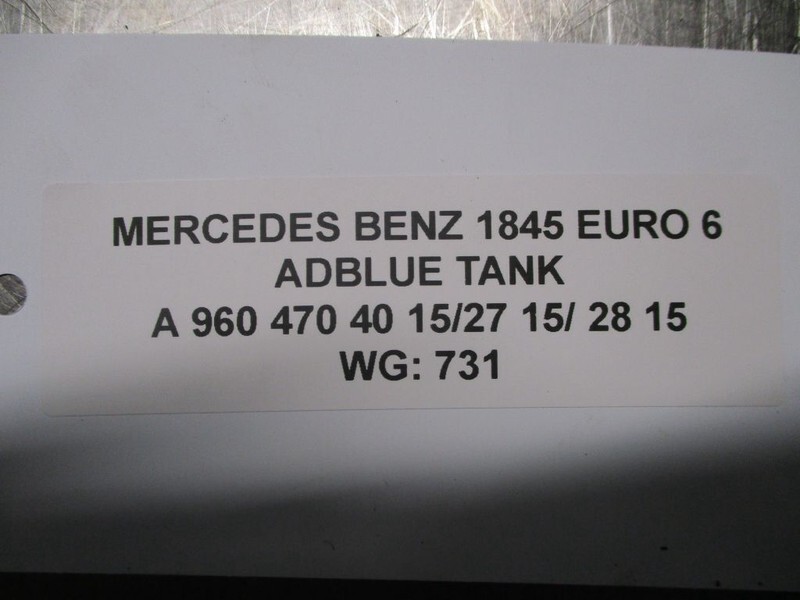 Réservoir de carburant Mercedes-Benz A 960 470 40 15/27 15/28 15 AD BLUE TANK EURO 6: photos 4