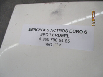 Cabine et intérieur pour Camion Mercedes-Benz A 960 790 54 65 SPOILER DEEL BENZ MP 4 EURO 6: photos 3