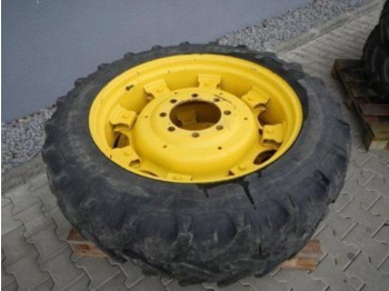 Kleber 270/95 R 48 und 270/95 R 32 zu John Deere 6120SE - Pneu