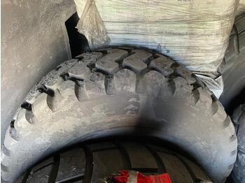 Pneu PNEU 23.5R25