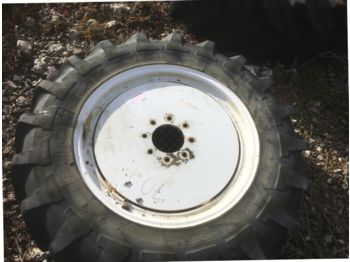 Roues/ pneus roues 12,4,28