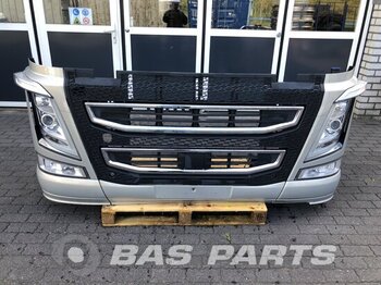 Pare-chocs pour Camion VOLVO FH4 Front bumper compleet Volvo FH4 82491840: photos 1