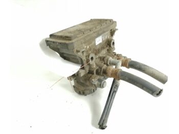 Valve de frein pour Camion Volvo Rear axel brake pressure control valve 20828241: photos 1