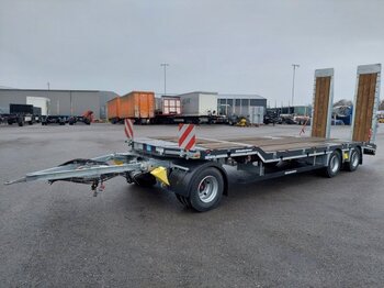 Remorque porte-engin surbaissée pour transport de équipements lourds neuf Kässbohrer SM3 Tieflader, Hydraulische Rampen: photos 1