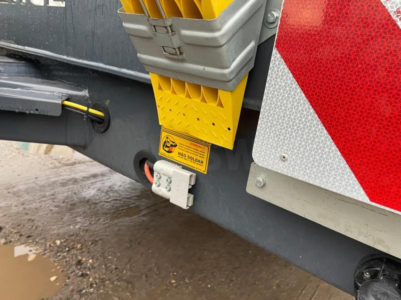 Remorque porte-engin surbaissée Invepe