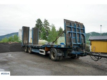  Istrail machine trailer - remorque porte-engin surbaissée