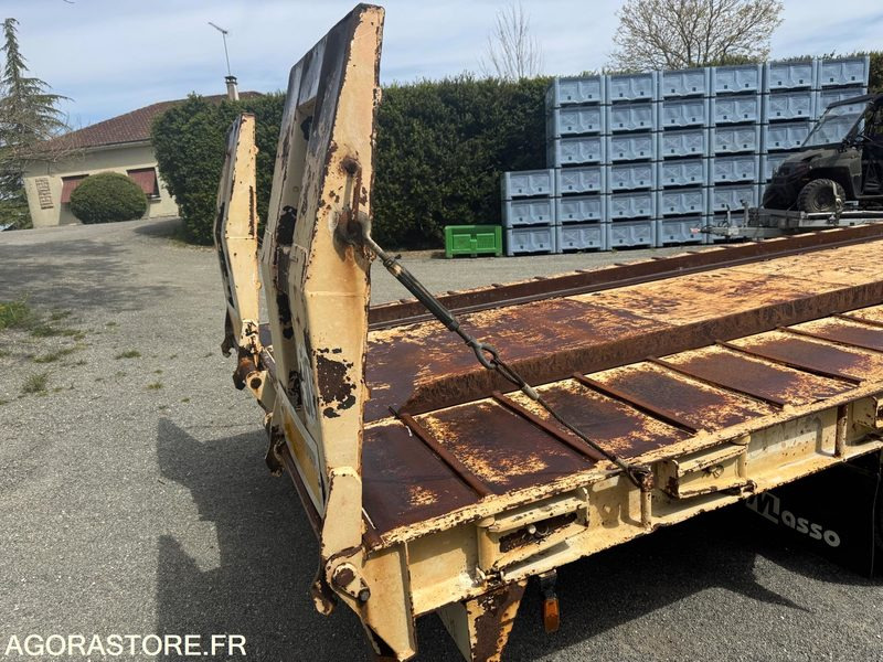 Remorque porte-engin surbaissée REMORQUE MASSO