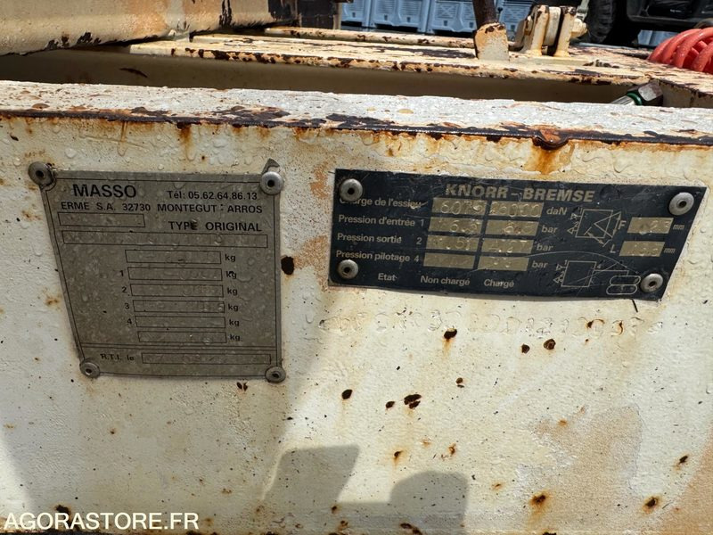 Remorque porte-engin surbaissée REMORQUE MASSO