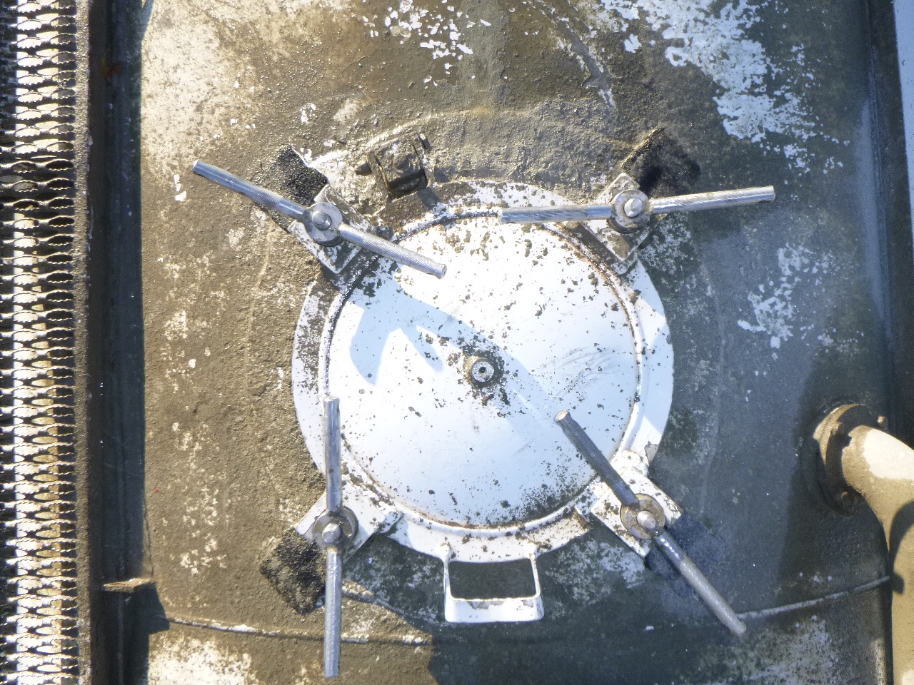 Citerne pulvérulente pour transport de farine Ardor (Turbo's Hoet) Powder tank alu 39 m3 / 1 comp: photos 17