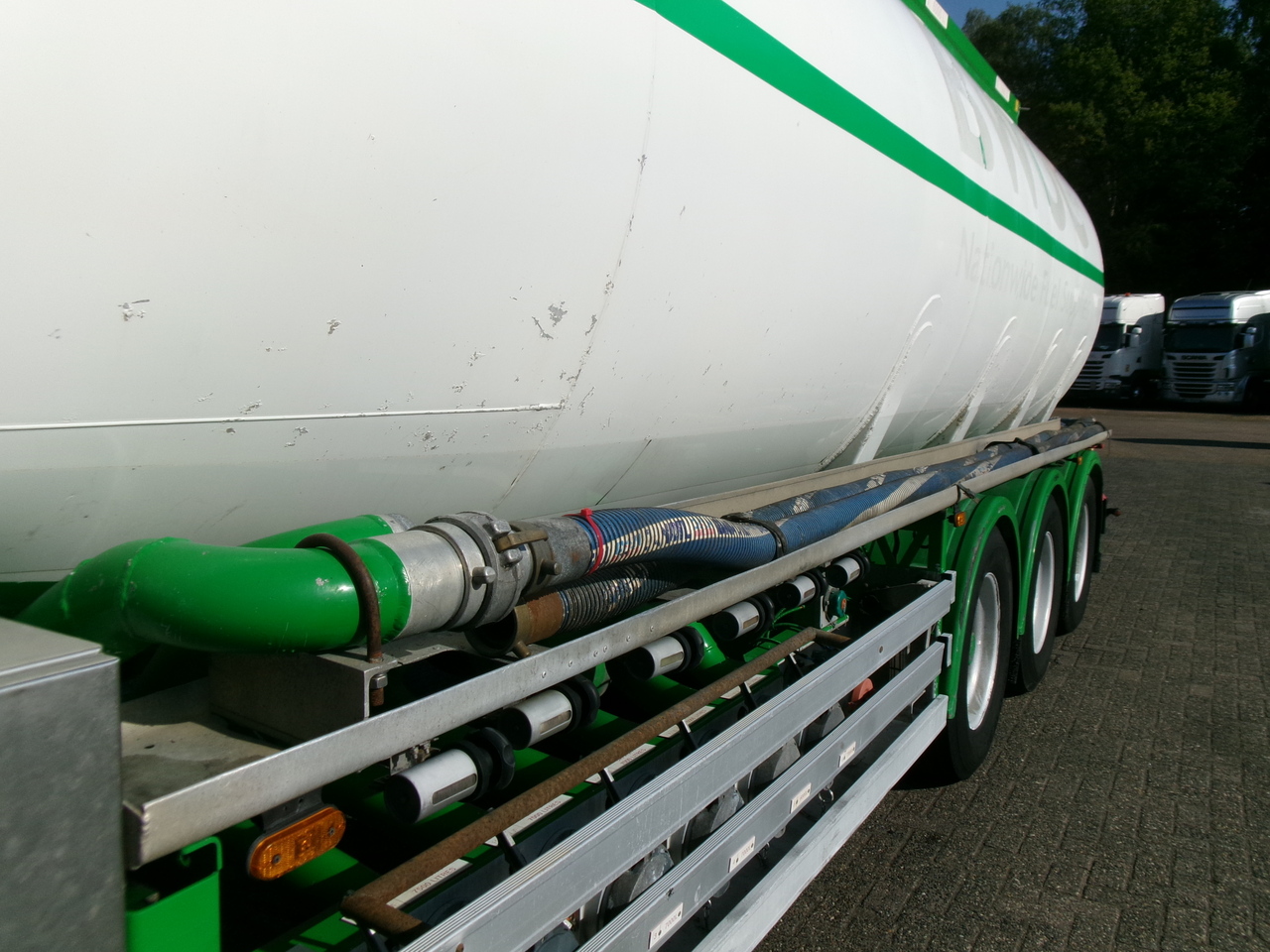 Semi-remorque citerne pour transport de carburant Feldbinder Fuel tank alu 42 m3 / / 6 comp + pump: photos 7