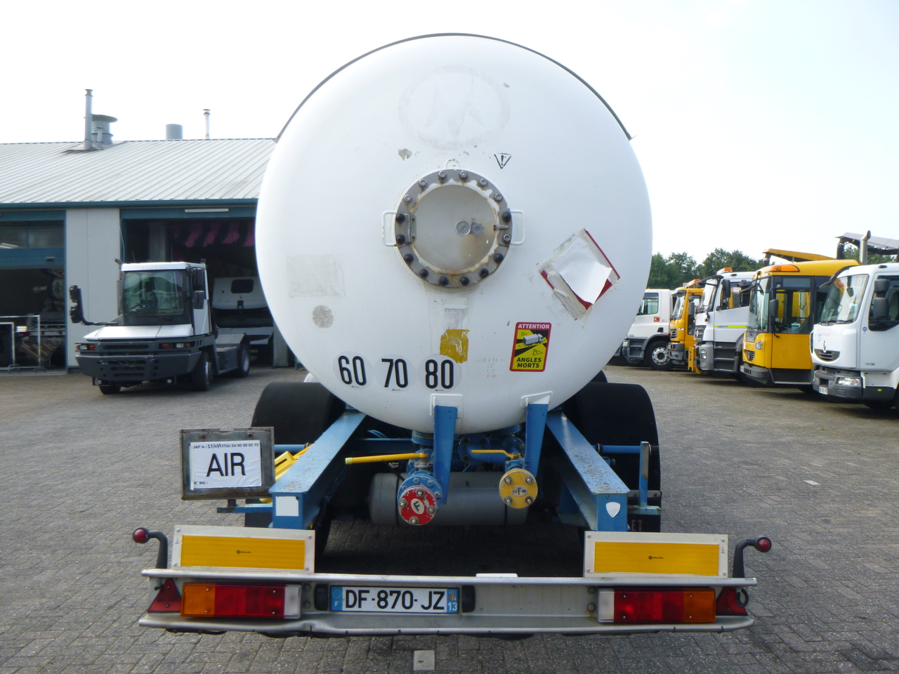 Semi-remorque citerne pour transport de gaz Guhur Low-pressure gas tank steel 31.5 m3 / 10 bar (methyl chloride): photos 5