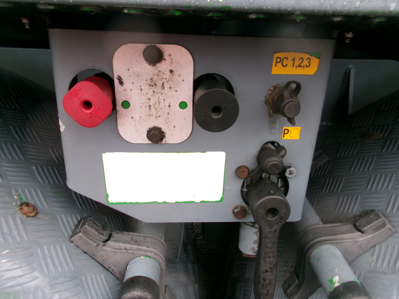Semi-remorque citerne pour transport de carburant L.A.G. Fuel tank alu 44.5 m3 / 6 comp + pump: photos 13