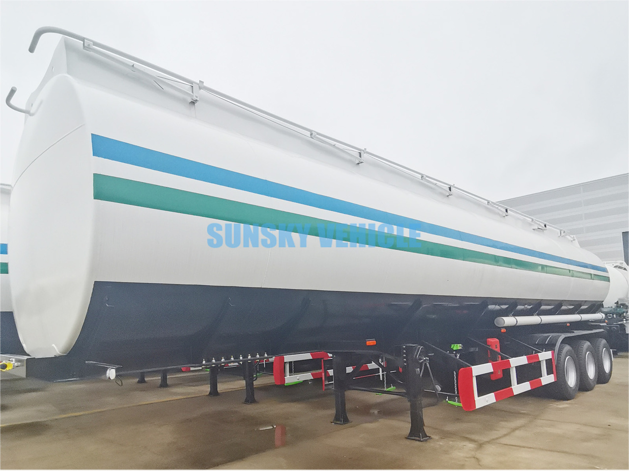 Semi-remorque citerne pour transport de carburant neuf SUNSKY Fuel Tank Trailer: photos 16