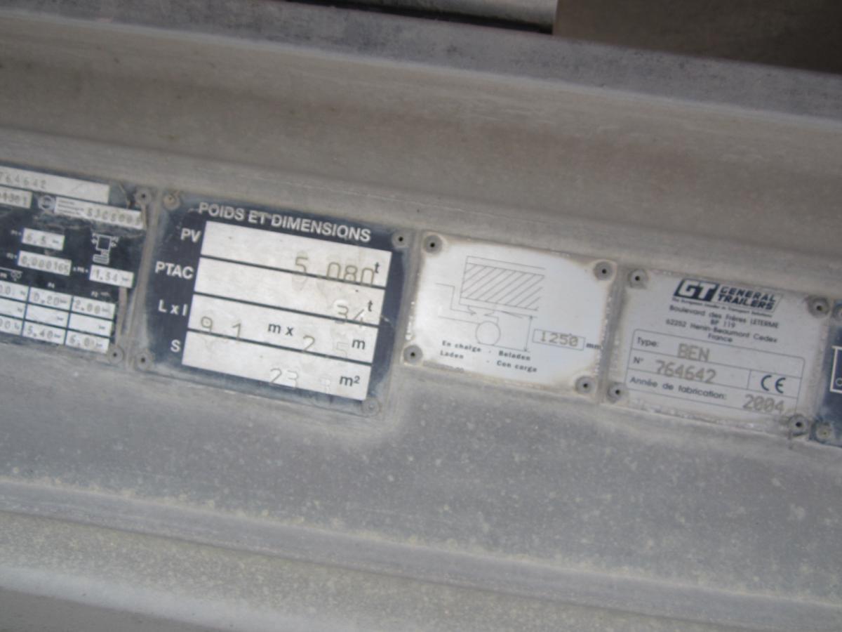 Semi-remorque benne Benalu