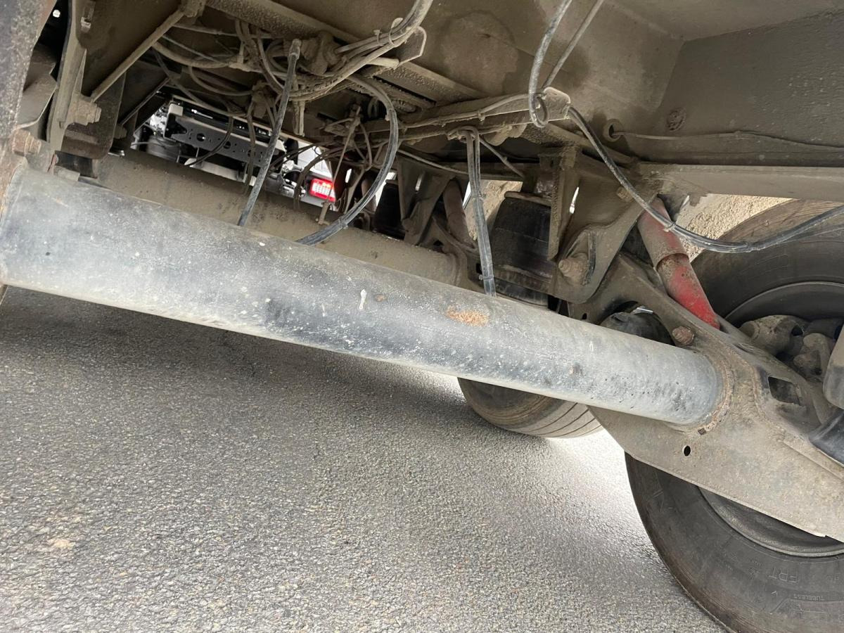 Semi-remorque benne Benalu