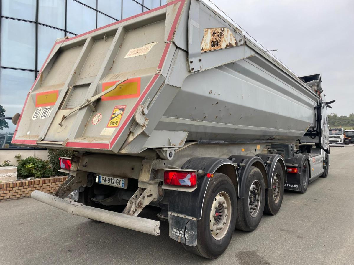 Semi-remorque benne Benalu