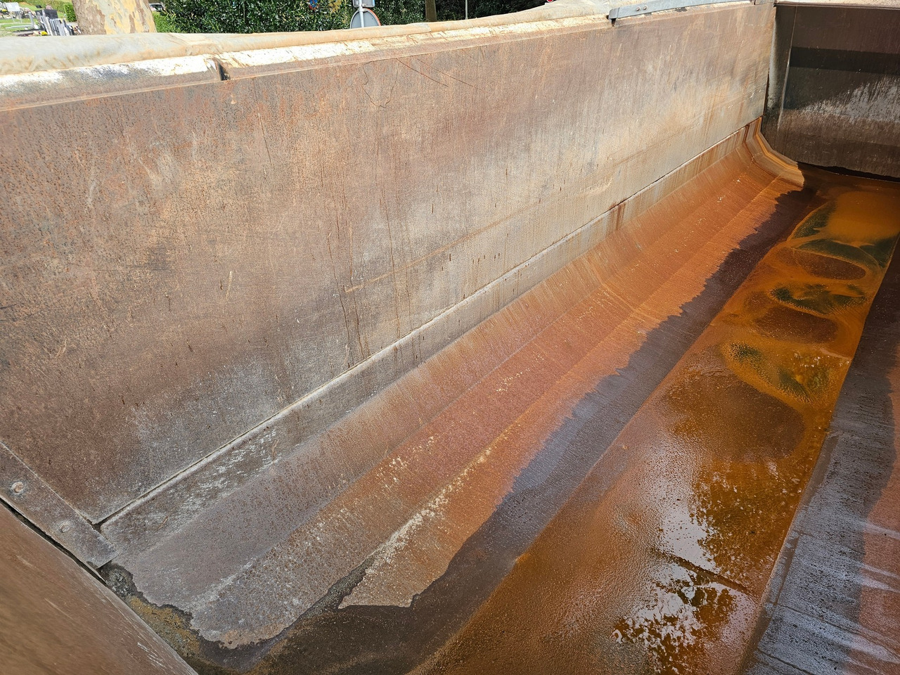 Semi-remorque benne Kögel SKM24