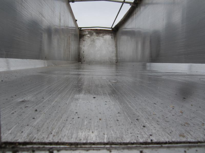 Semi-remorque benne Stas