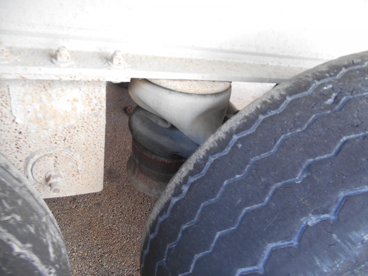 Semi-remorque benne Stas