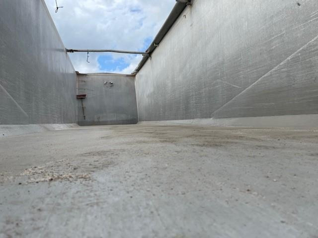 Semi-remorque benne Stas