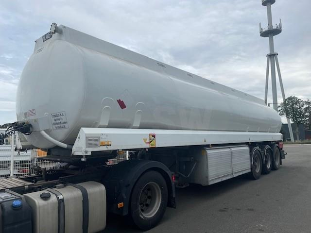 Semi-remorque citerne Lag