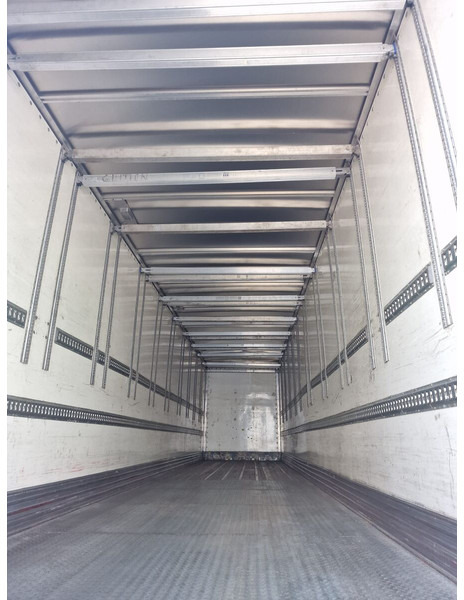 Semi-remorque fourgon Fruehauf