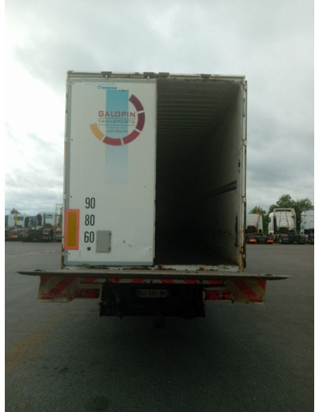 Semi-remorque fourgon Krone closed box