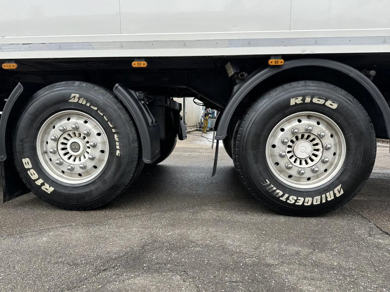 Semi-remorque frigorifique Krone Cool Liner Cool Liner 2 - Achs CITYSATTEL Lenkachse Carrier 1300TÜV NEU!!