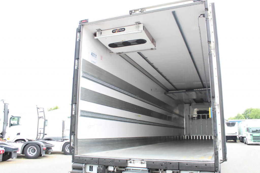Semi-remorque frigorifique Lamberet TK SLXi Spectrum 2,65h Bi-Temp LBW FRC Aluboden