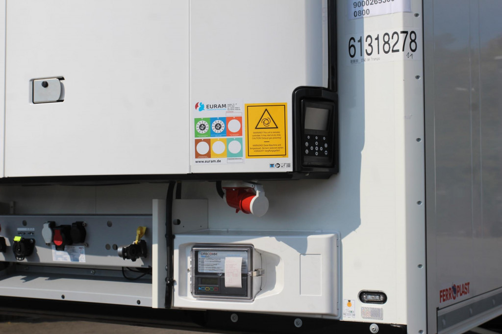 Semi-remorque frigorifique SCHMITZ Thermo King Advancer A400 DS Strom Blumen
