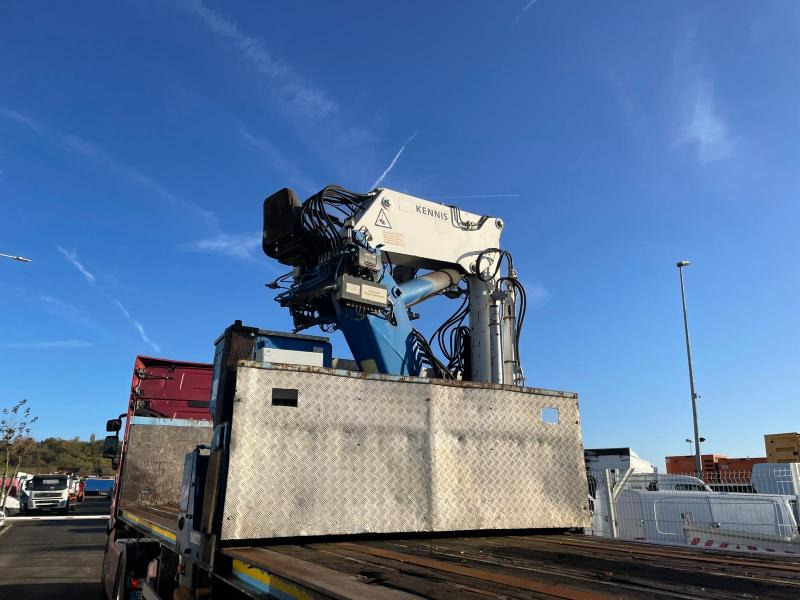 Semi-remorque plateau Fruehauf