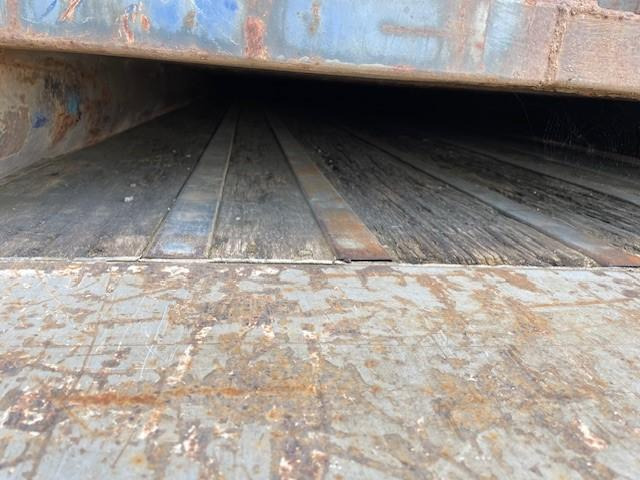 Semi-remorque plateau Fruehauf