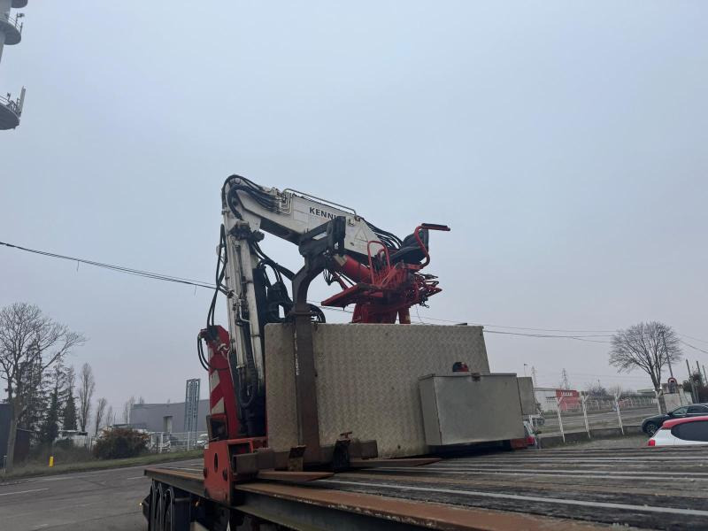 Semi-remorque plateau Fruehauf