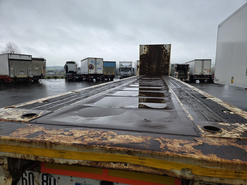 Semi-remorque plateau Fruehauf