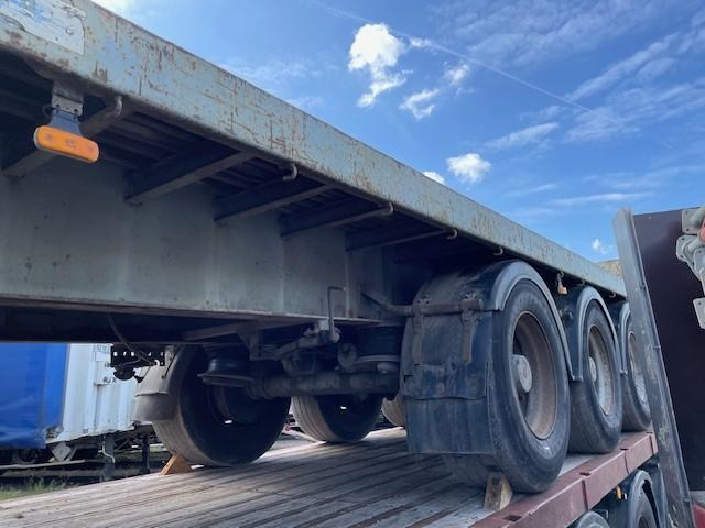 Semi-remorque plateau Kaiser