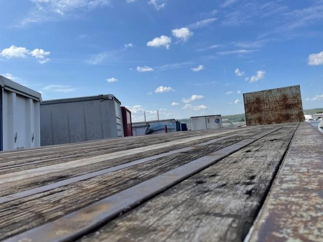 Semi-remorque plateau Kaiser