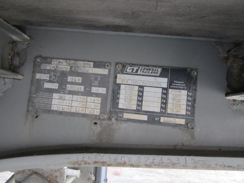 Semi-remorque rideaux coulissants Fruehauf