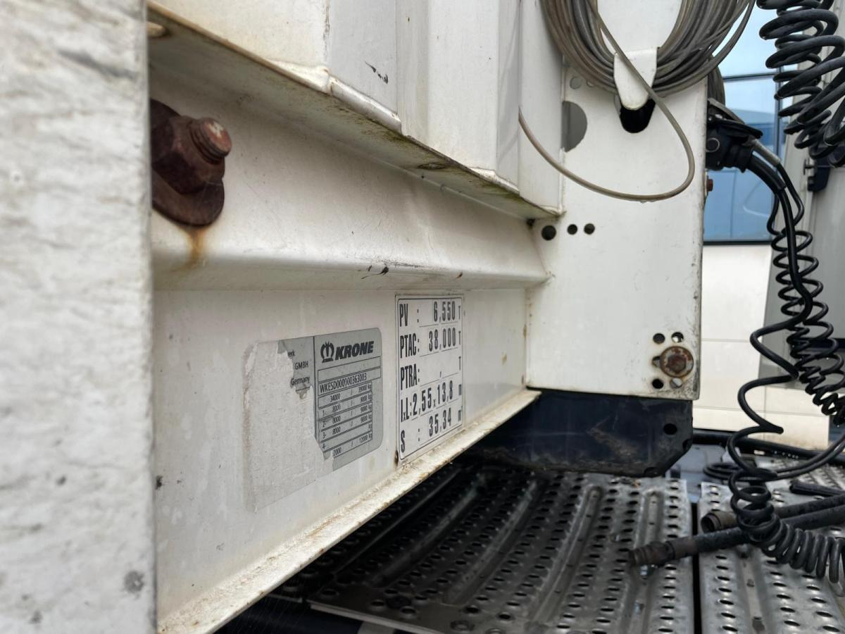 Semi-remorque rideaux coulissants Krone