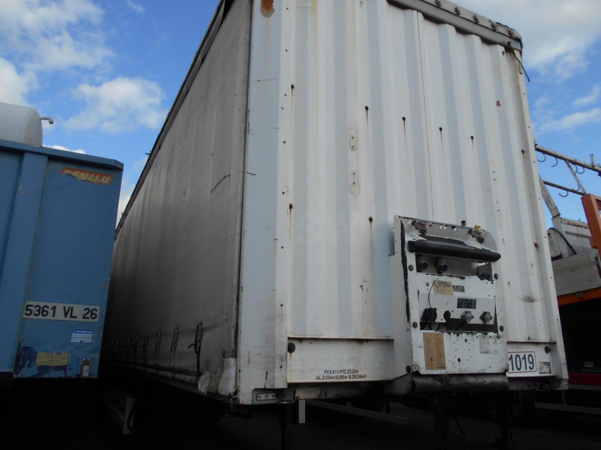 Semi-remorque rideaux coulissants Krone