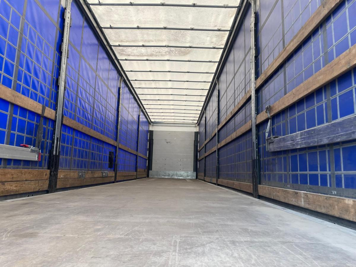 Semi-remorque rideaux coulissants Schmitz Cargobull