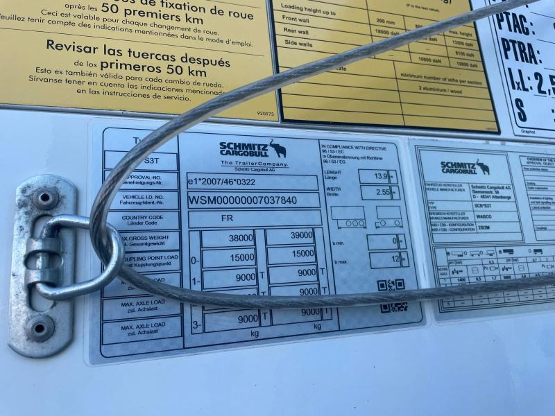 Semi-remorque rideaux coulissants Schmitz Cargobull