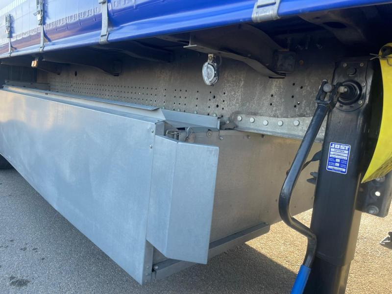 Semi-remorque rideaux coulissants Schmitz Cargobull