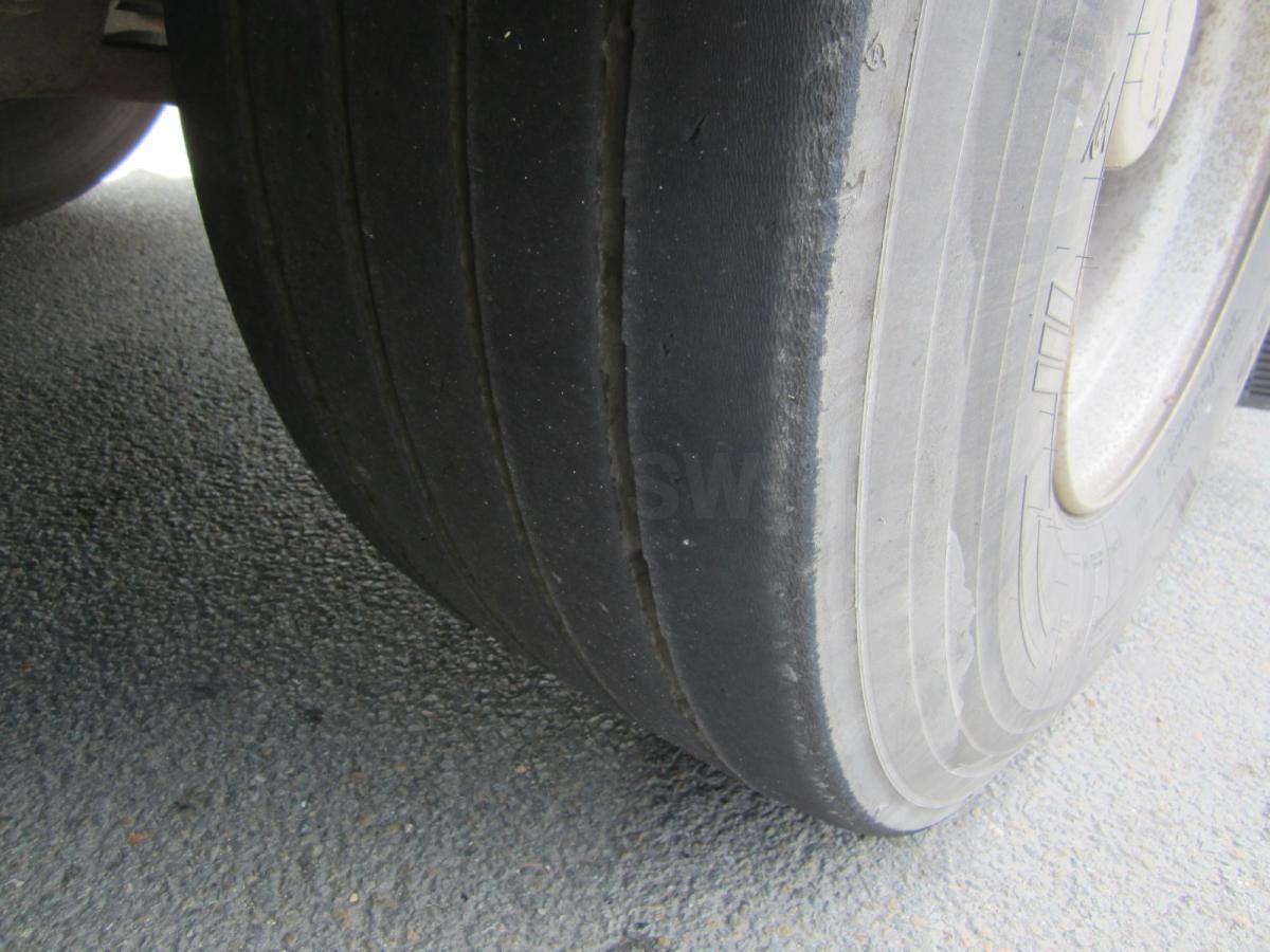 Semi-remorque rideaux coulissants Trailor