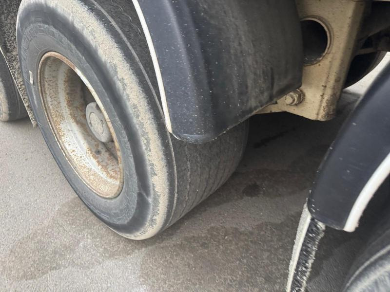 Semi-remorque rideaux coulissants Trailor