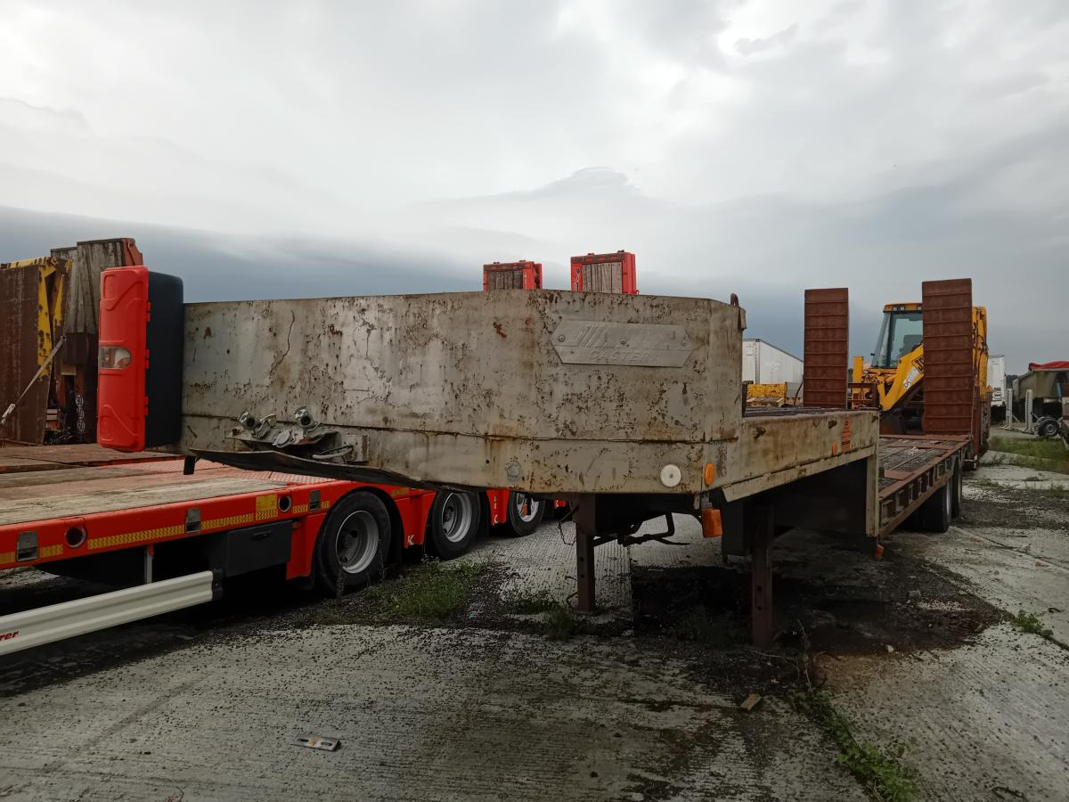 Semi-remorque surbaissé Castera