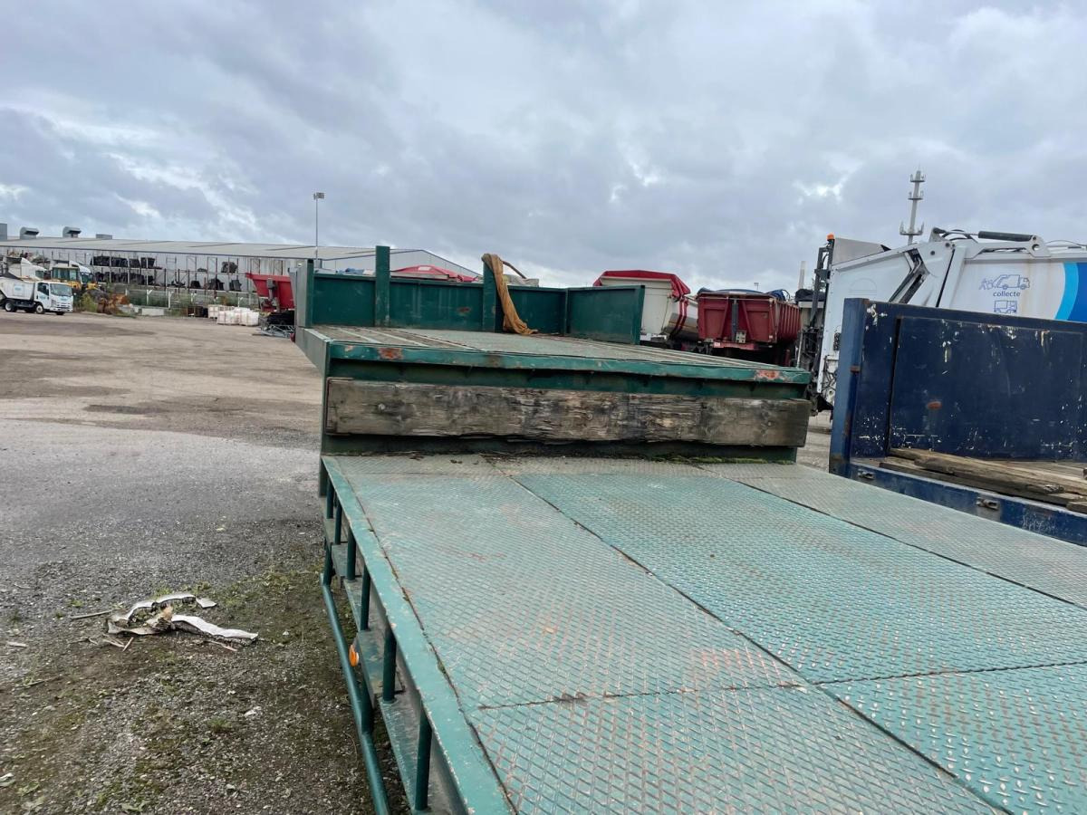 Semi-remorque surbaissé Castera