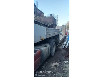 Semi-remorque surbaissé FRUEHAUF
