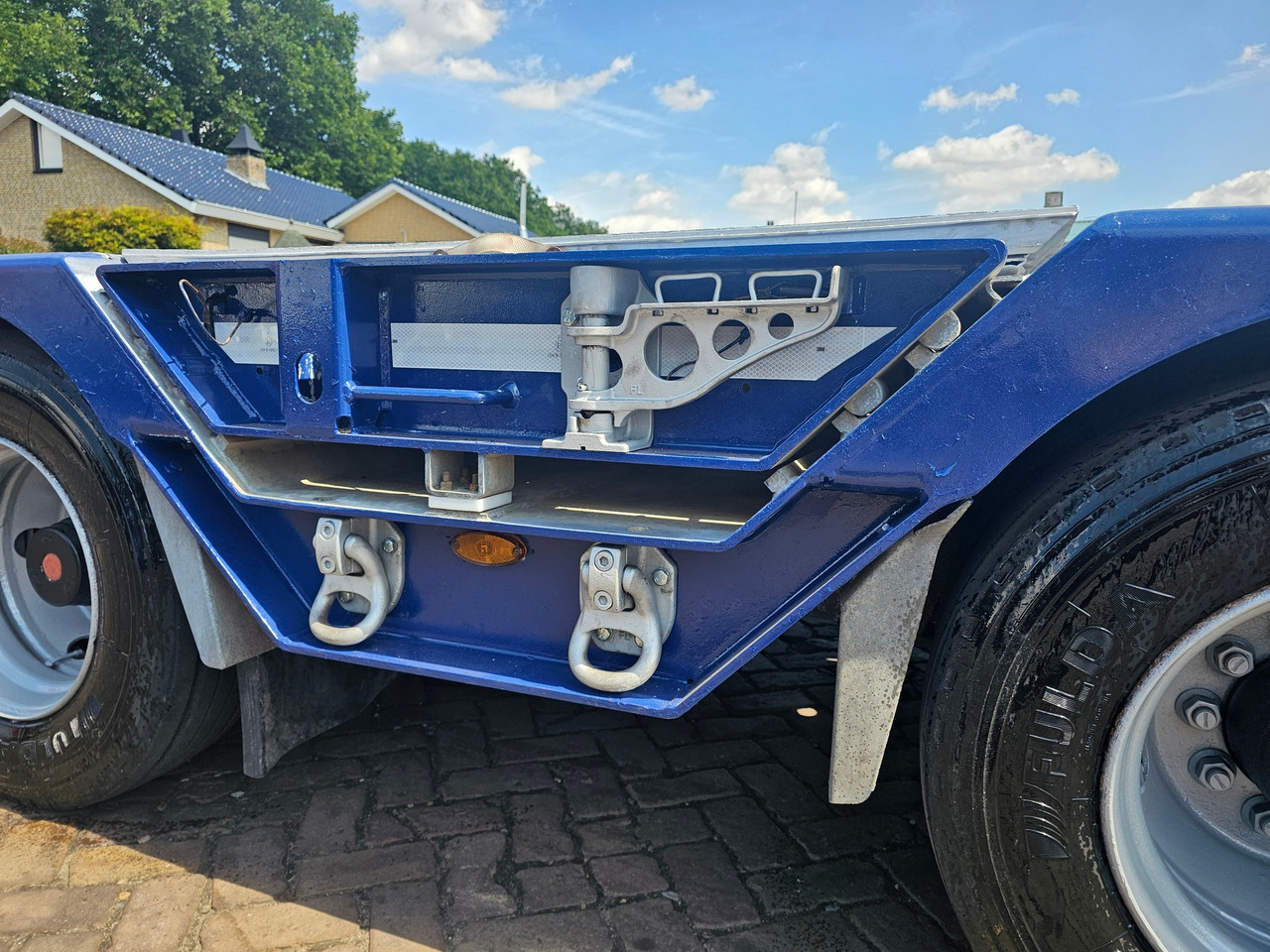 Semi-remorque surbaissé Humbauer HTS 30
