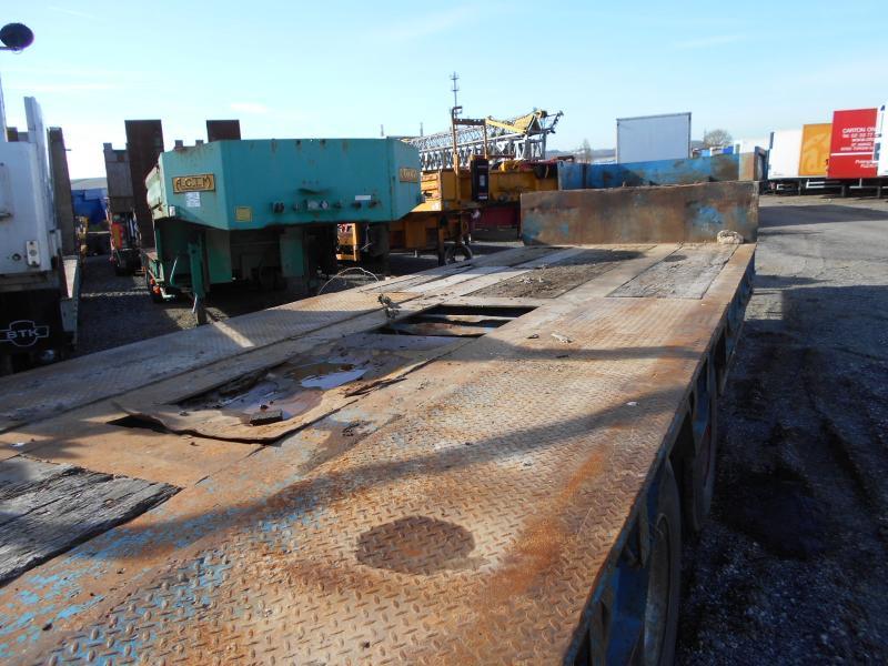 Semi-remorque surbaissé Kaiser